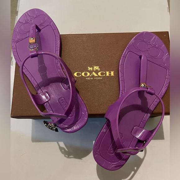 Coach jelly sandals | size 6 - Picture 5 of 7
